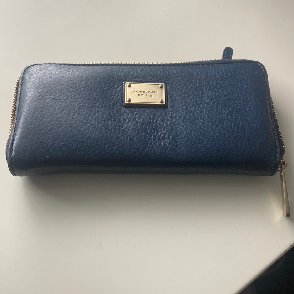 Michael Kors Navy Wallet
